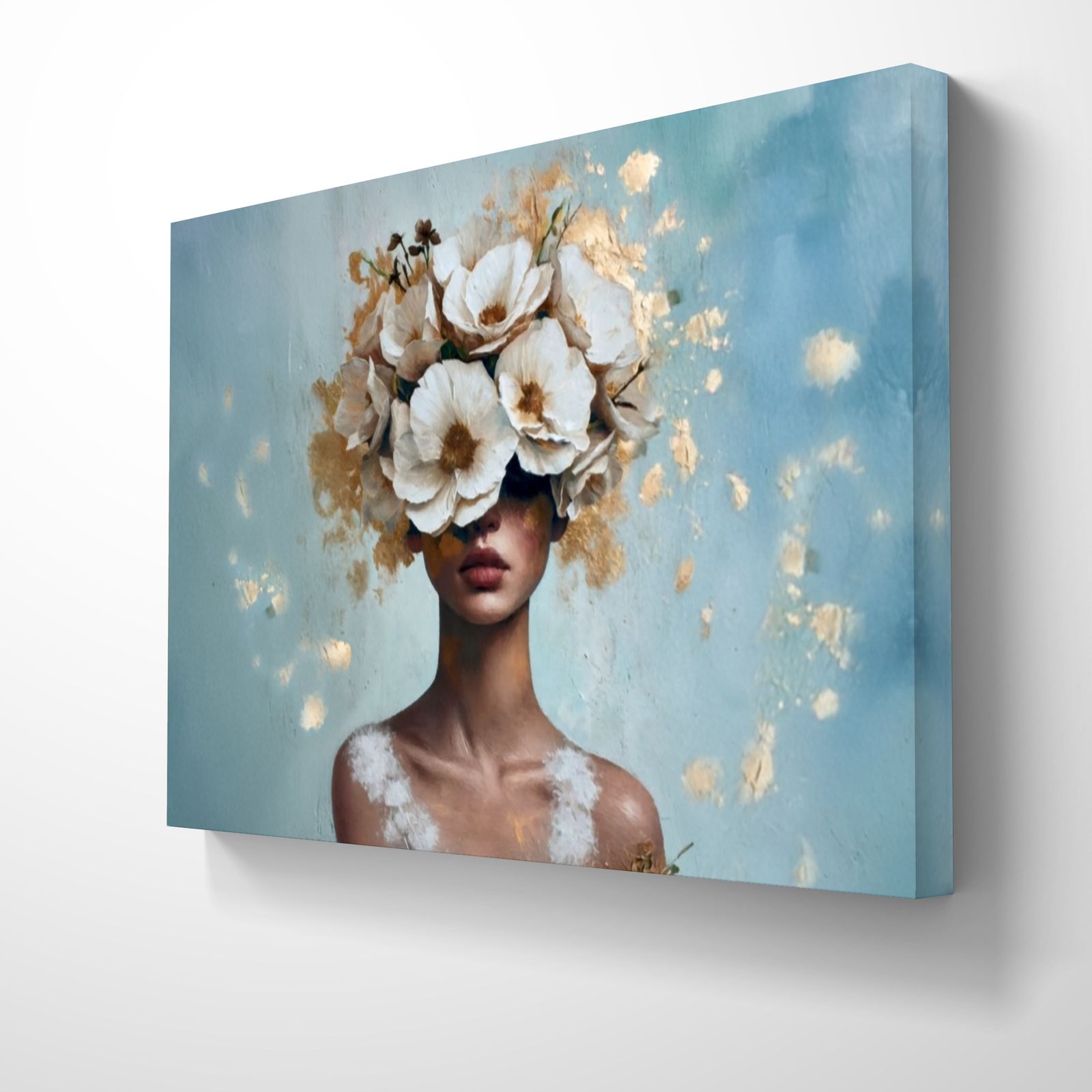 mujer con flores fondo azul claro con dorado